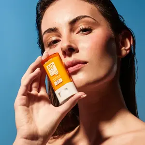 https://content.nl.farmasi.com/Product/1002451_64_3.webp